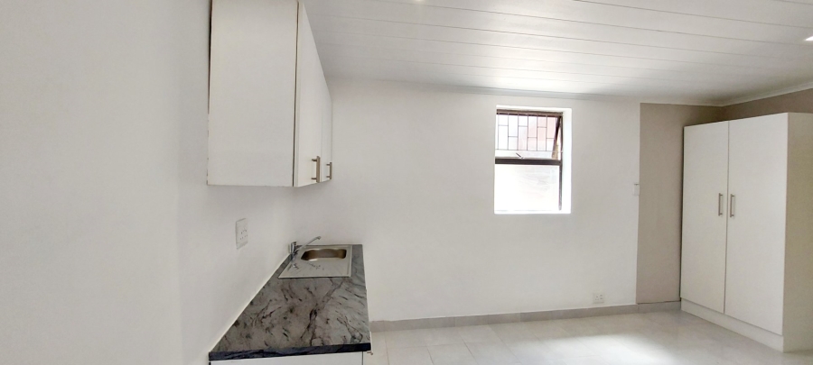 To Let  Bedroom Property for Rent in Amandelsig Western Cape